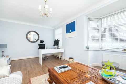 6 bedroom detached house for sale, Sandbanks Road, Poole BH14
