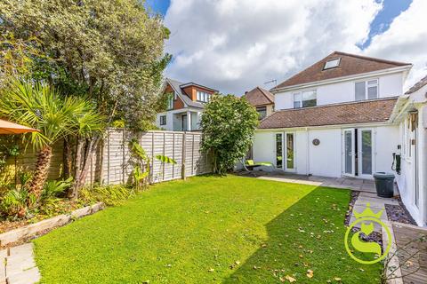 6 bedroom detached house for sale, Sandbanks Road, Poole BH14