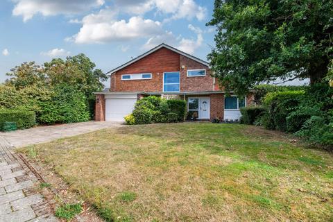 4 bedroom detached house for sale, Cedar Copse, Bickley