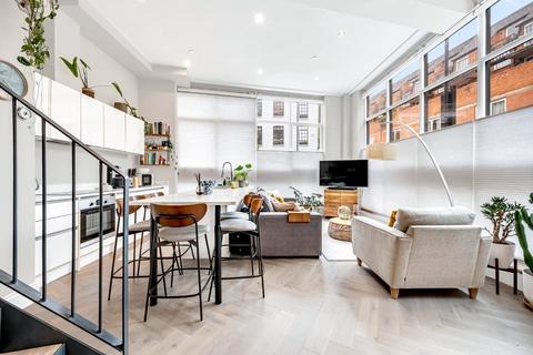 2 bedroom maisonette for sale, Crabtree Hall, Crabtree Lane, London, SW6