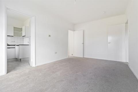 1 bedroom flat for sale, St. Botolphs Road, Worthing