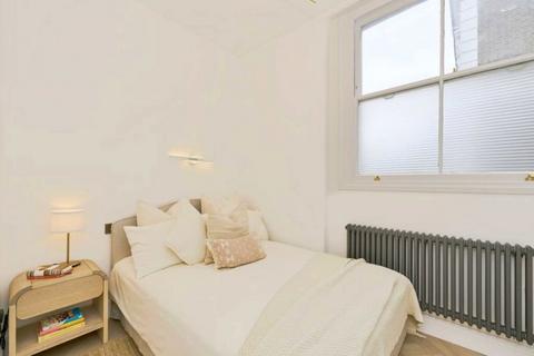 1 bedroom flat for sale, St. Michaels Gardens, London W10