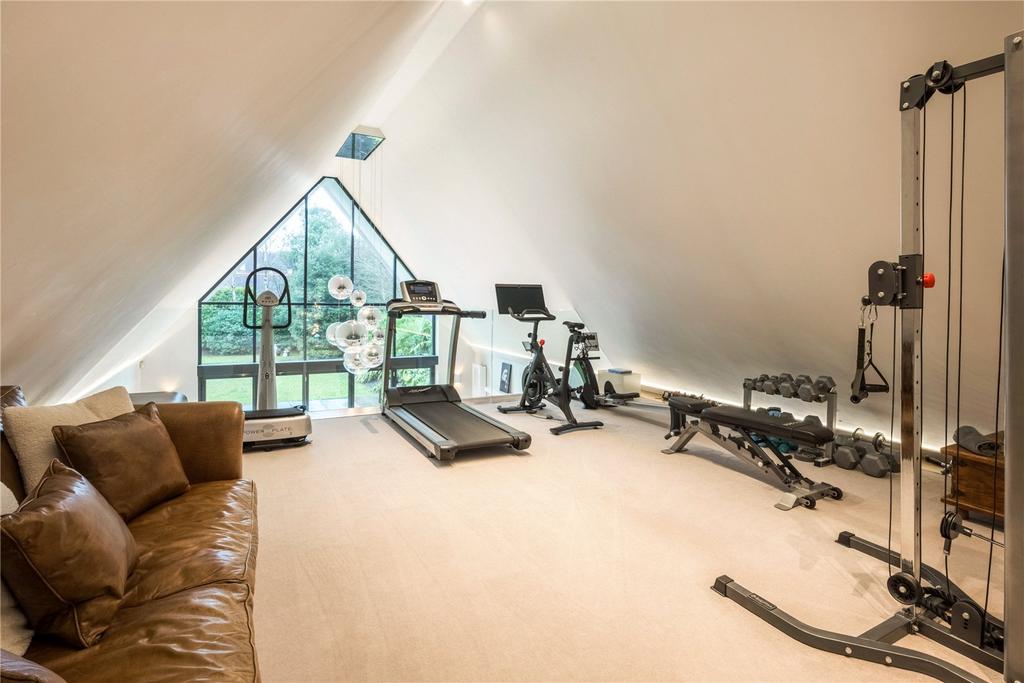 Gym / Mezzanine