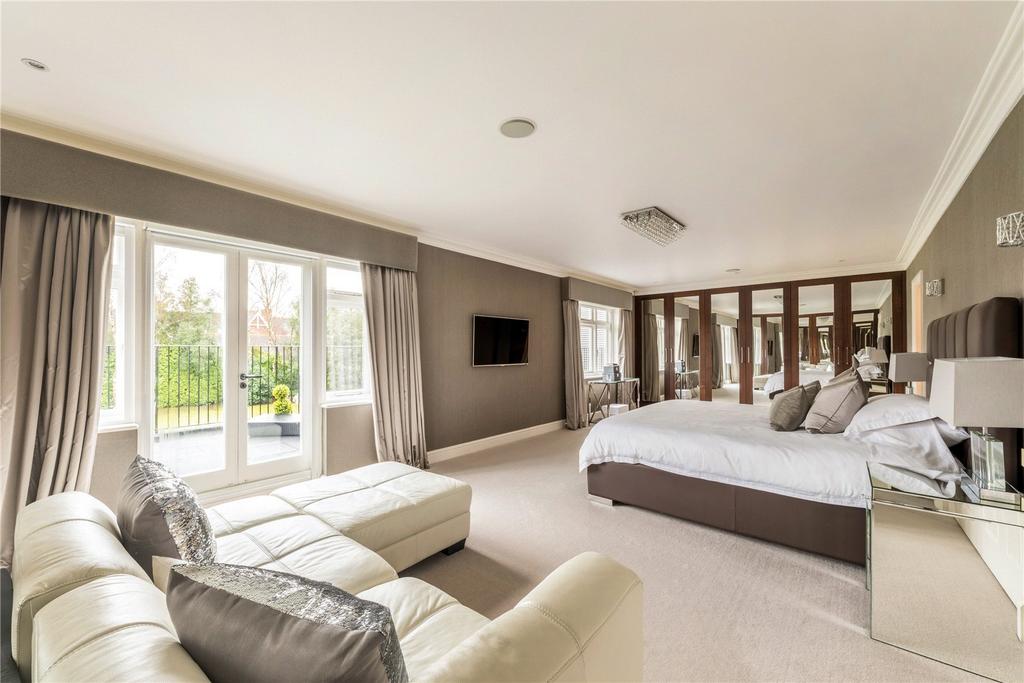 Principal Bedroom