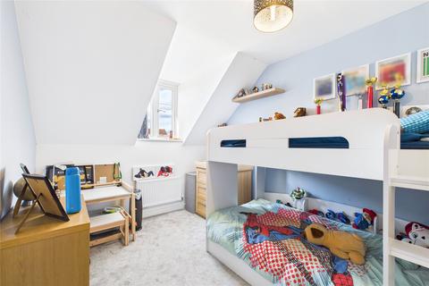 27 Bremner Way, Wokingham, RG40 1LA