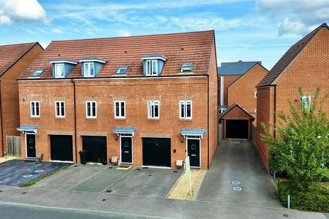 27 Bremner Way, Wokingham, RG40 1LA