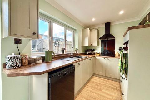 3 bedroom terraced house for sale, Oxford Road, St Leonards-on-sea, TN38