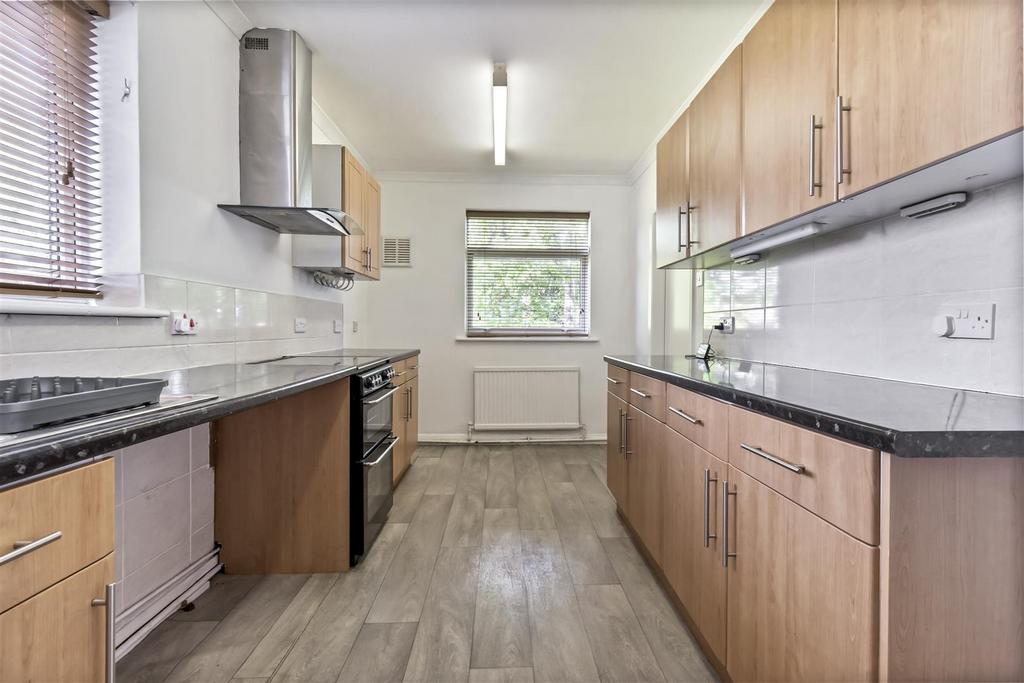 Chatsmore Court, 5 011.JPG