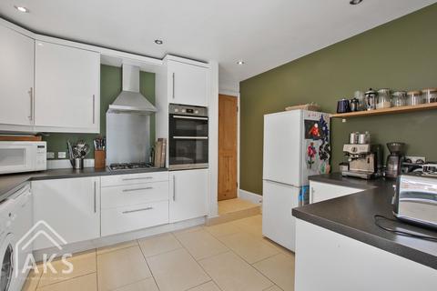 3 bedroom semi-detached house for sale, Carlton Road, Derby DE23
