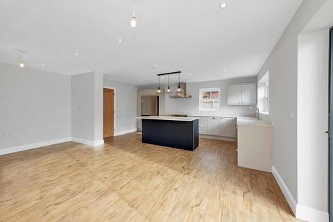3 bedroom detached house for sale, The Cedars, Royston SG8