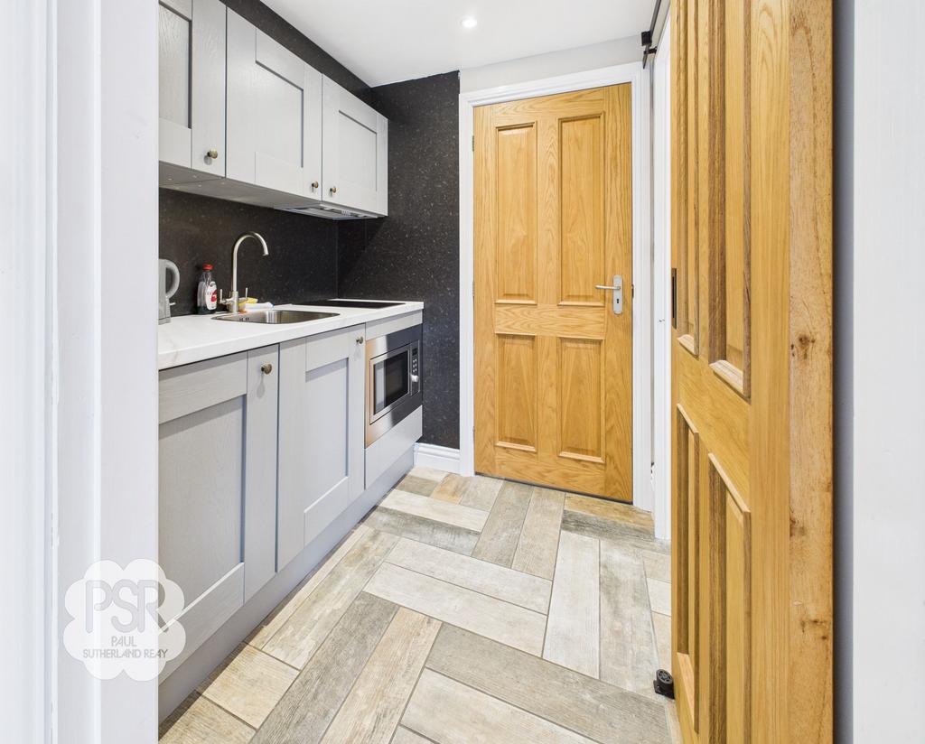 Studio Kitchenette