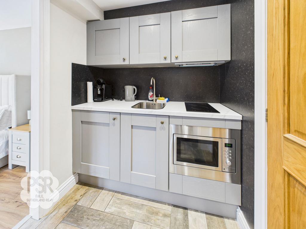 Studio Kitchenette