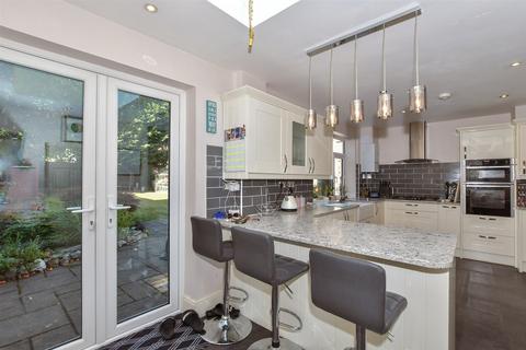 3 bedroom detached house for sale, Forstal Lane, Coxheath, Maidstone, Kent