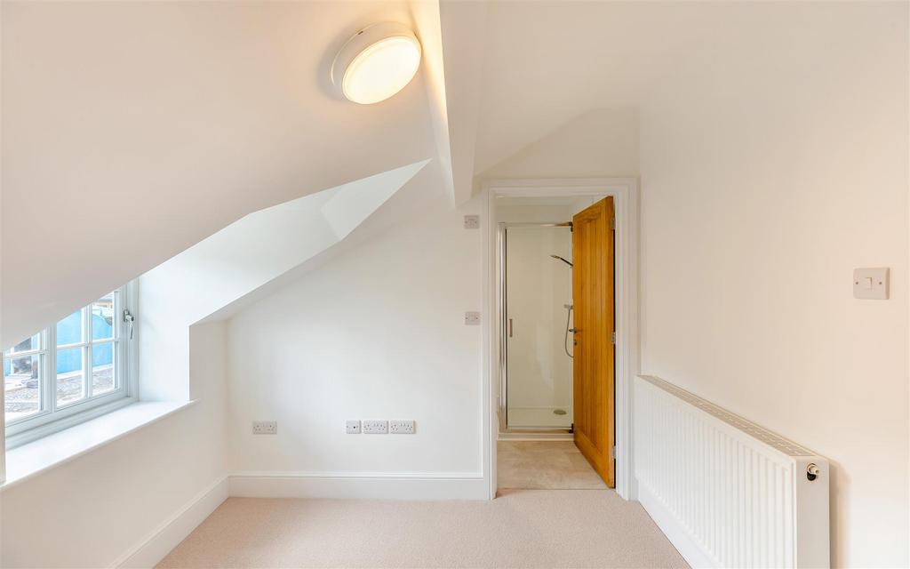8645139-interior24.jpg
