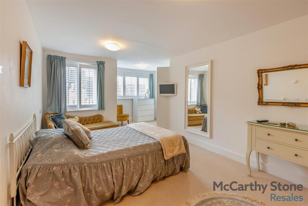 8660891-interior07.jpg