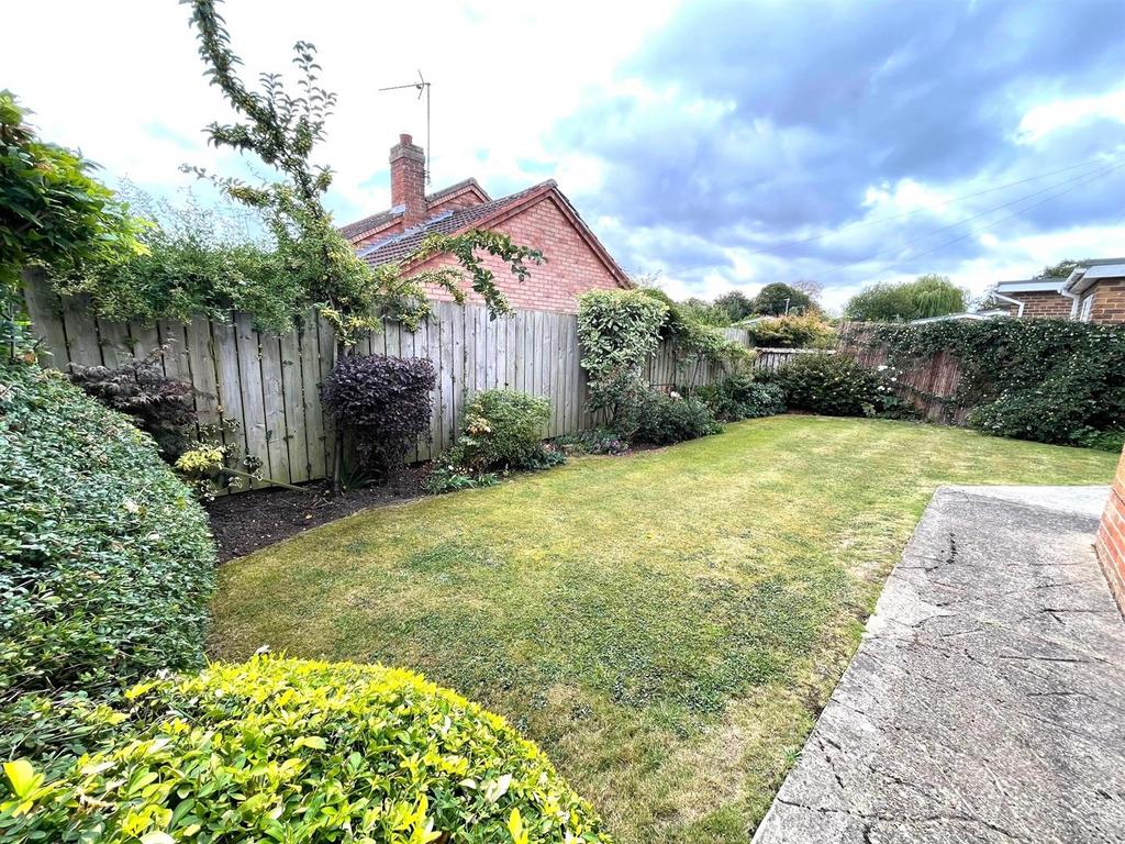 Garden 2.jpg