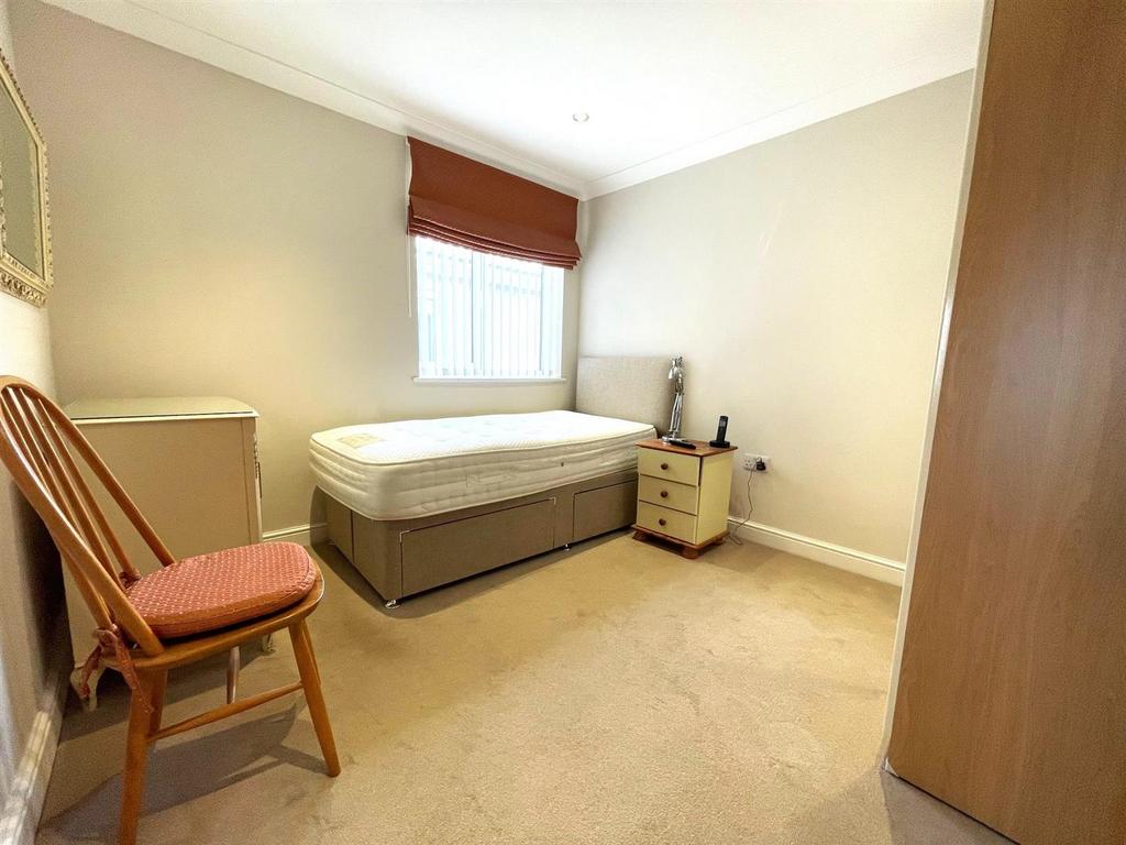 Bedroom 2.jpg