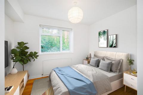 2 bedroom flat for sale, Nightingale Lane, Wanstead
