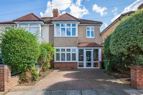 3 bedroom semi-detached house for sale, Thaxted Road, London SE9