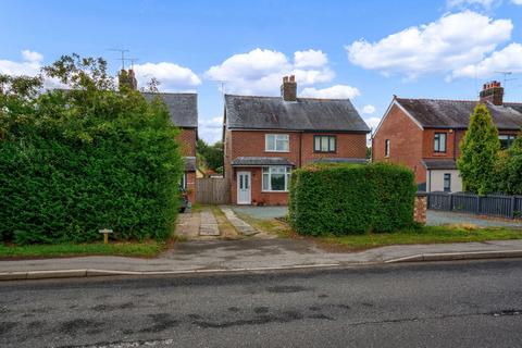 undefined, Long Lane, Chester CH1