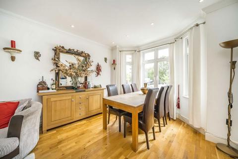 4 bedroom semi-detached house for sale, Barlow Road, London W3