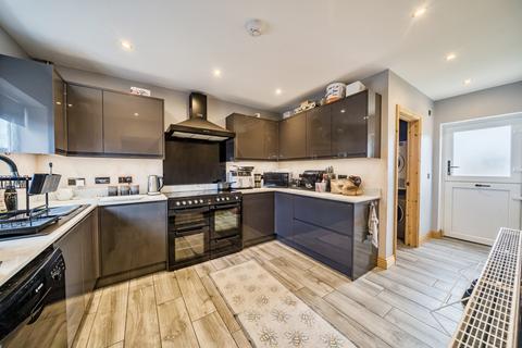4 bedroom semi-detached house for sale, Fairway, Gloucestershire GL20