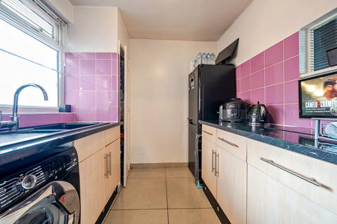 1 bedroom apartment for sale, Longfield Estate, London