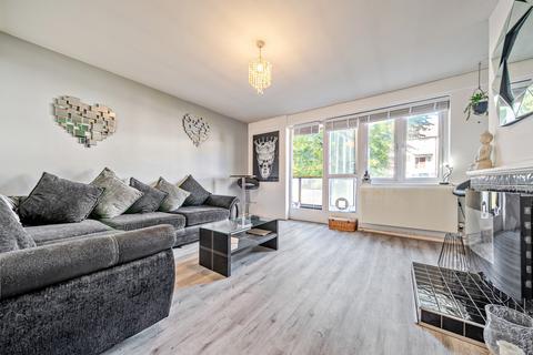 1 bedroom apartment for sale, Longfield Estate, London