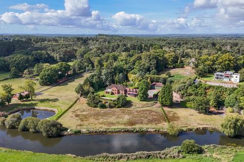 7 bedroom detached house for sale, Avon Castle Drive, Ringwood, BH24