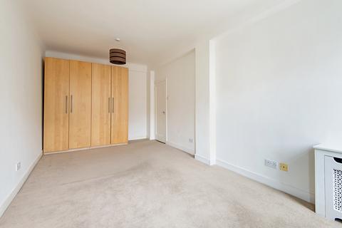 1 bedroom apartment to rent, Grove End Gardens, Grove End Road, St John's Wood, London, NW8