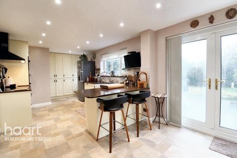4 bedroom detached house for sale, Thrift Road, Branston, Burton-On-Trent