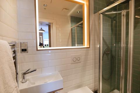Studio to rent, Philbeach Gardens, Earls Court, London, SW5