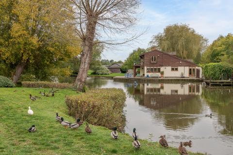 4 bedroom detached house for sale, Aylesbury HP17