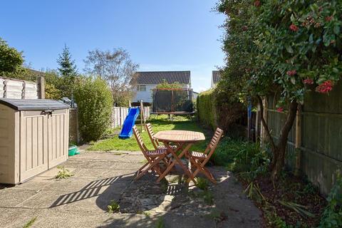13 Lipgate Place, Portishead, Bristol, BS20 6QN
