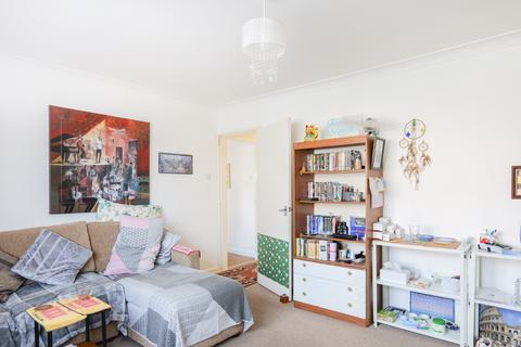 2 bedroom flat for sale, Moorland Road, Lytham St. Annes FY8