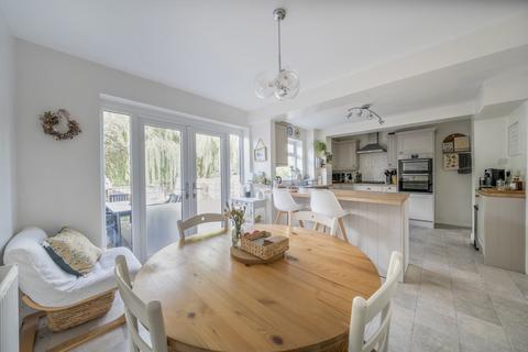 3 bedroom semi-detached house for sale, Tirlebank Way, Gloucestershire GL20