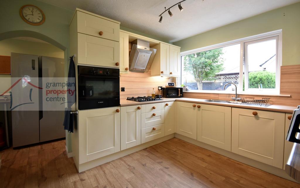 Kitchen .JPG