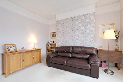 1 bedroom flat to rent, Hollybank Place, Aberdeen, AB11