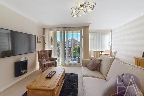 2 bedroom flat for sale, Victoria Court, Southport PR8