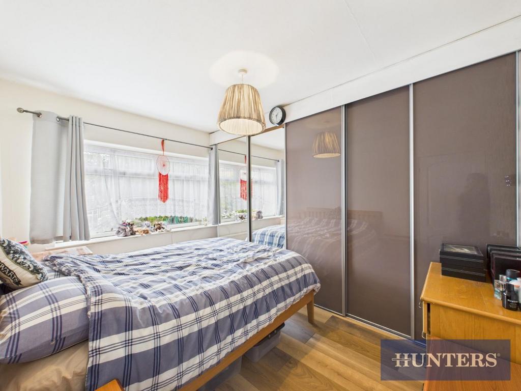 CAM05333 G0-PR0230-STILL010.jpg