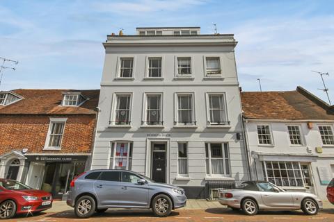 undefined, 1 bedroom First Floor Flat in Chichester