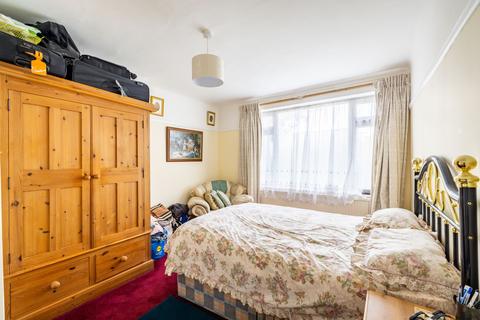 undefined, Brighton Road, Purley, CR8