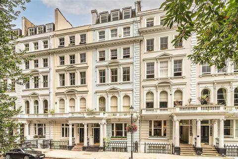 Cornwall Gardens, London SW7