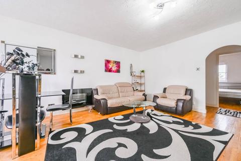 Wheat Sheaf Close, Docklands, London, E14