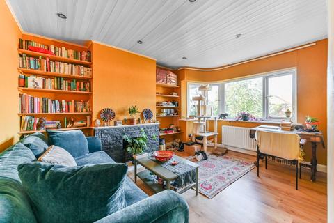 8 Oxtoby Way, London, SW16 5HD