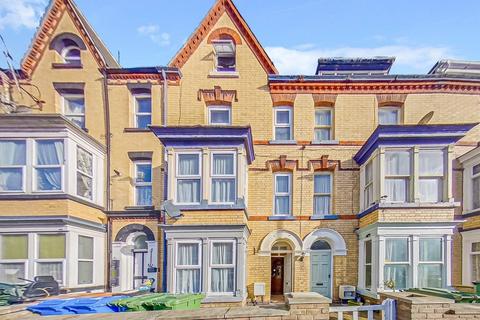 undefined, Windsor Crescent, East Riding of Yorkshi YO15