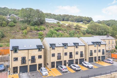 undefined, Cinder Close, Todmorden OL14