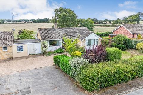 3 bedroom detached bungalow for sale, Green Lane, Norwich NR14