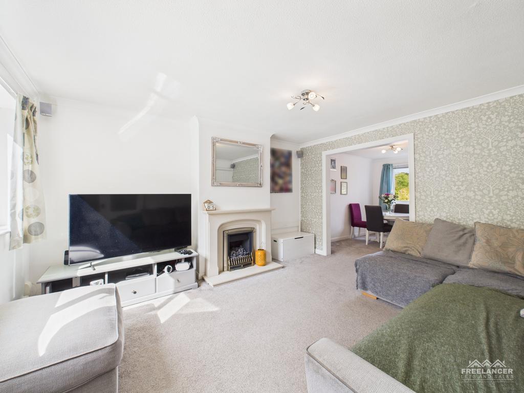 Living room 2