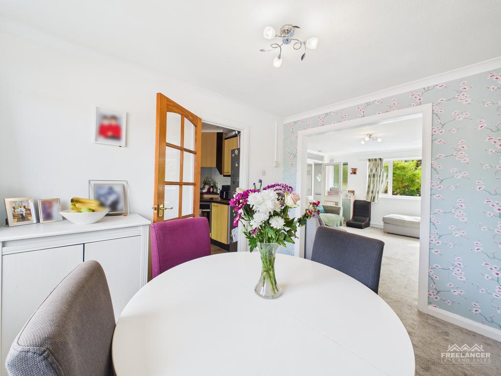 Dining space 2